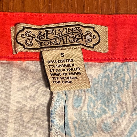 Designer pants - Picture 2 of 3